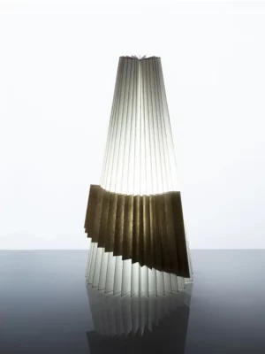LAMPE DE TABLE